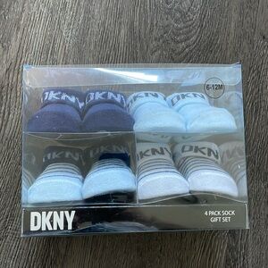DKNY 4 Pack Socks 6-12m